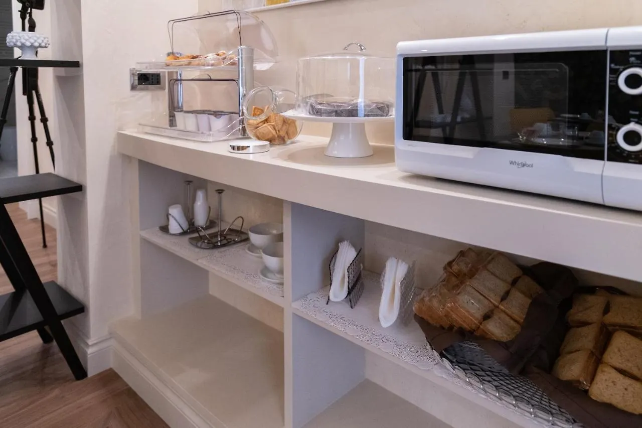 B&B Palazzo Perrotta Catânia Alojamento de Acomodação e Pequeno-almoço